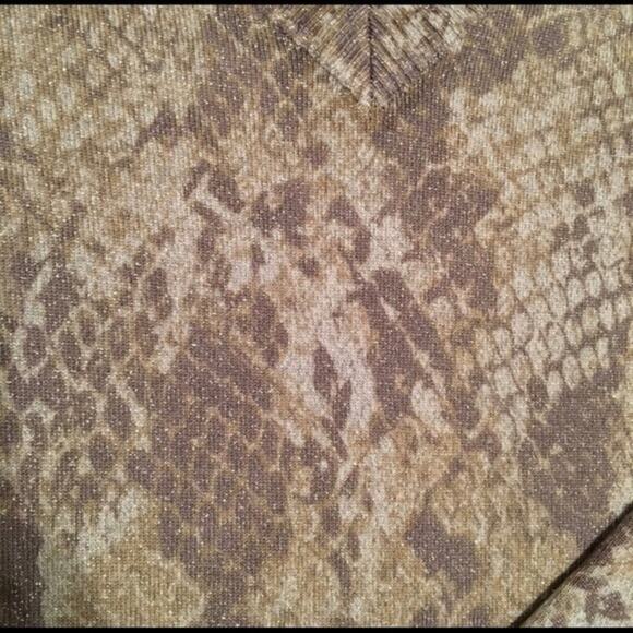 Carmen Marc Valvo Metallic Animal Print Sweater Small EUC - Picture 5 of 9